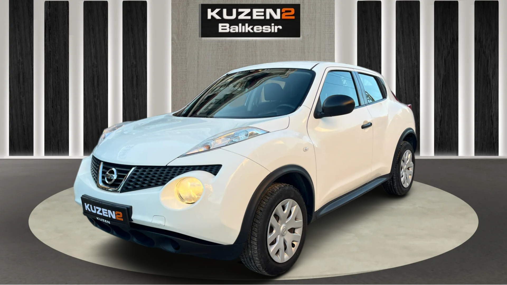 NISSAN JUKE
