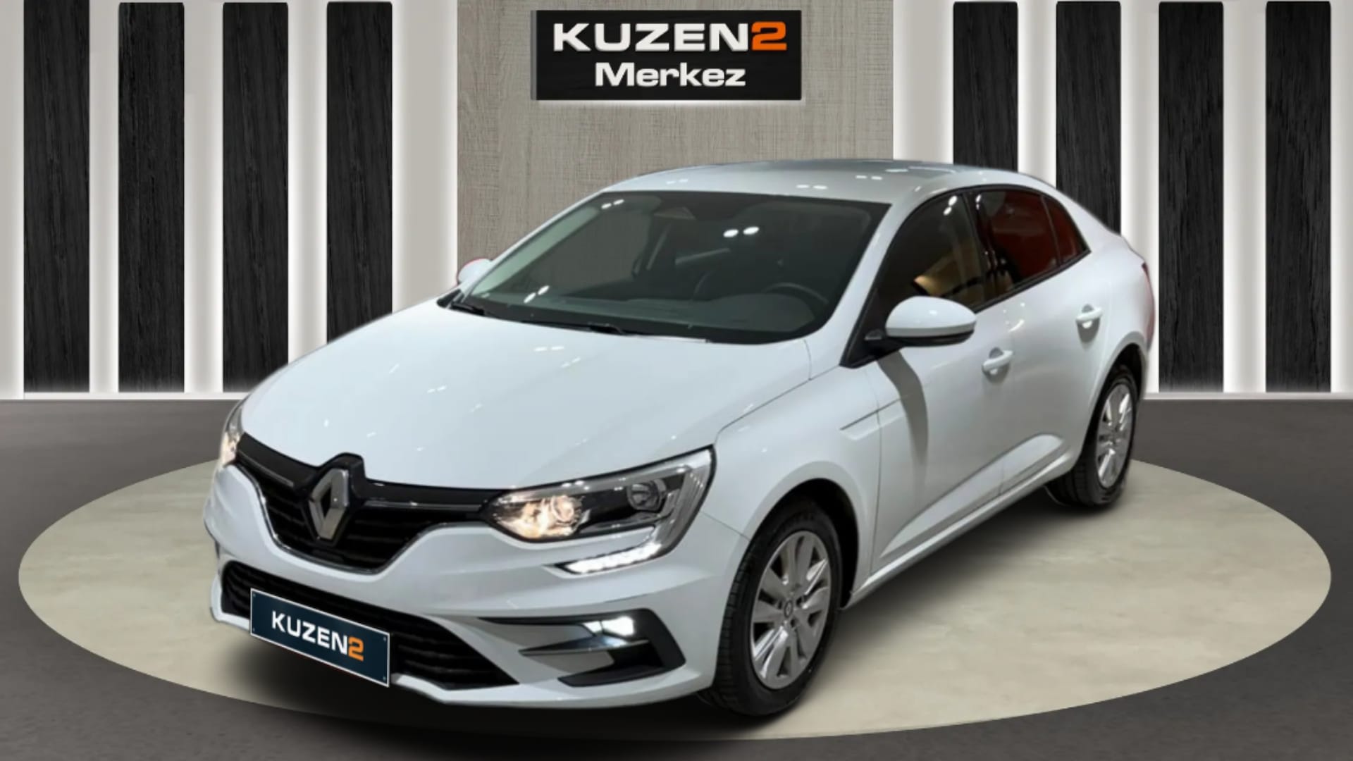 RENAULT MEGANE SEDAN TOUCH 1.3 TCE EDC 140